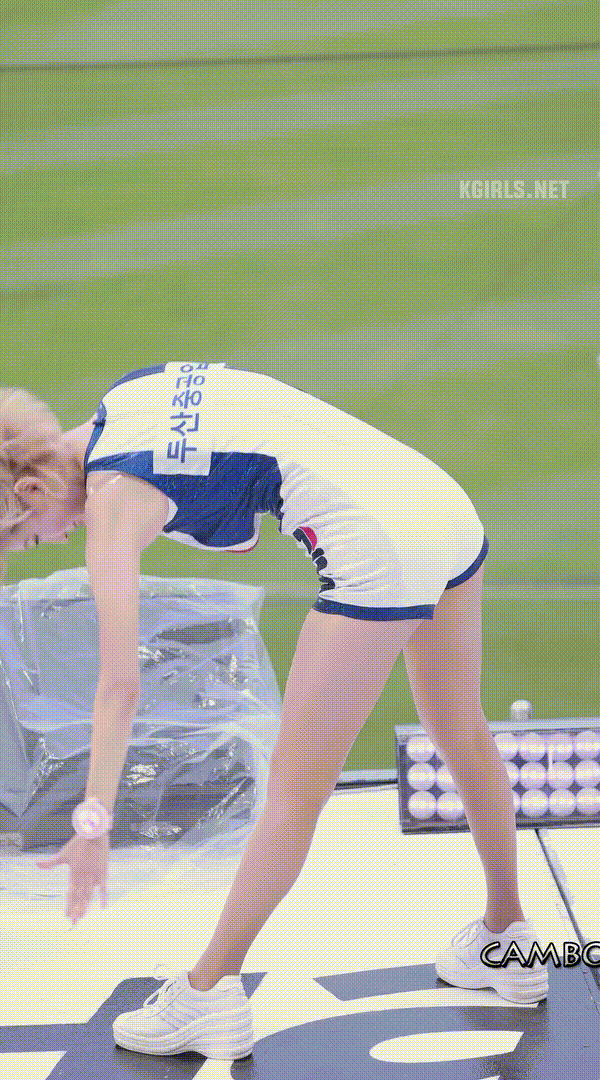 徐賢淑   VqdS5g8.gif