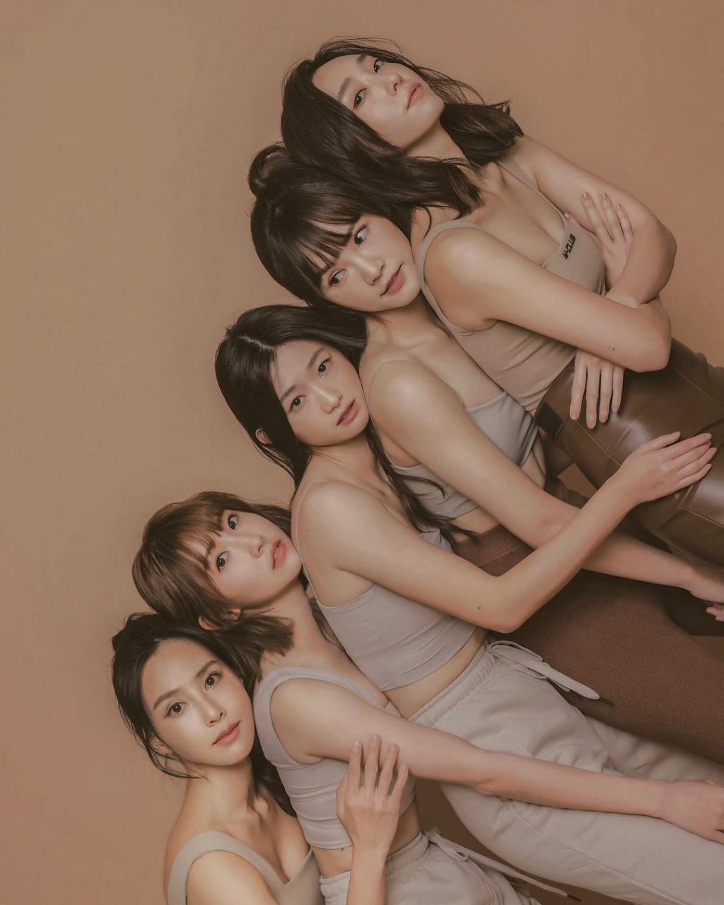 GoRed-Gril 全明星運動會 GoRed女孩  7RTzq9I.jpg