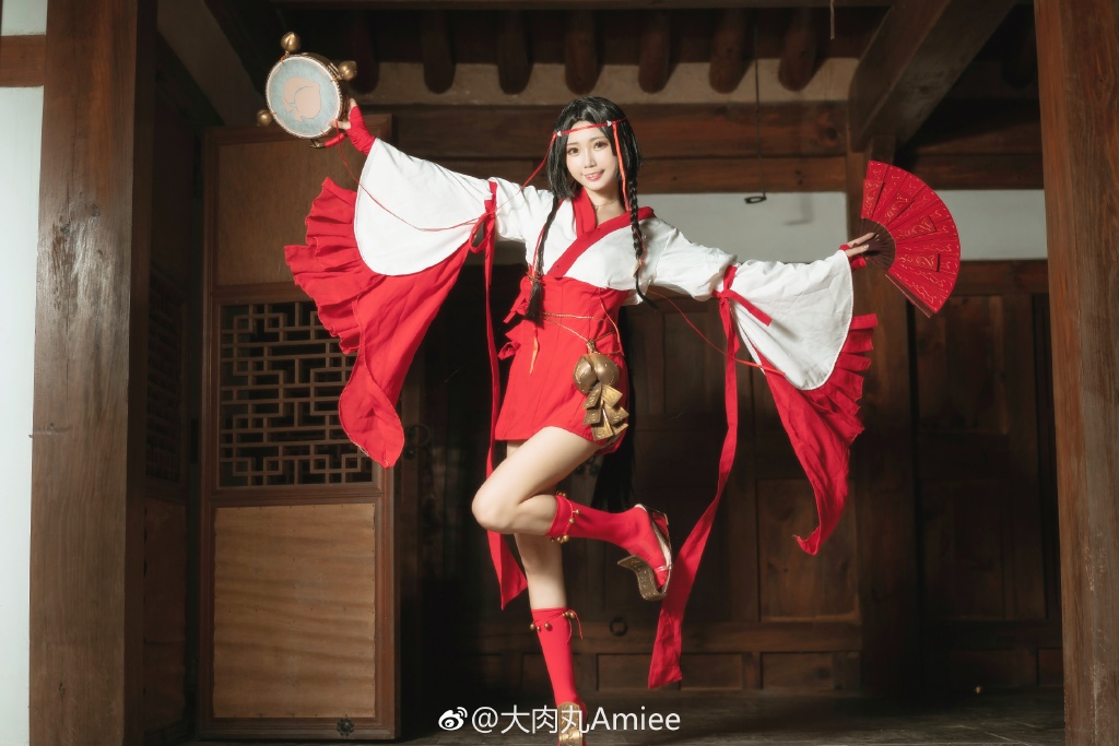 巫女-COSPLAY-3.jpg